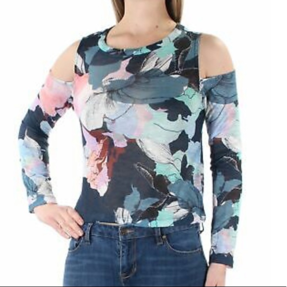 Bar III women’s floral print cold shoulder top